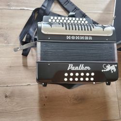 HOHNER.      Panther. 