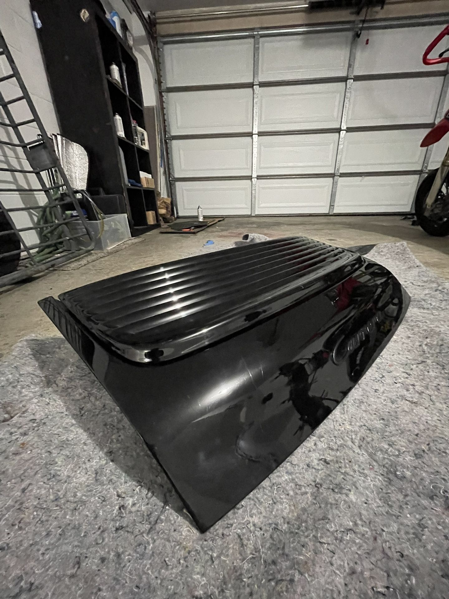Porsche 996 Carrera complete Deck Lid
