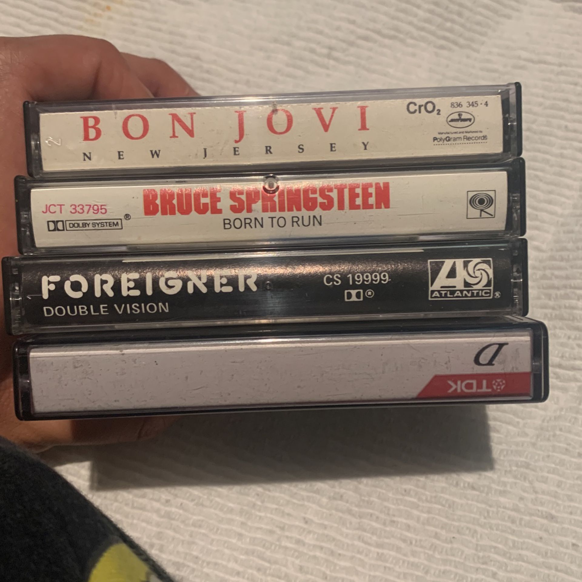 3 Working Vintage 80s cassettes all for 15$