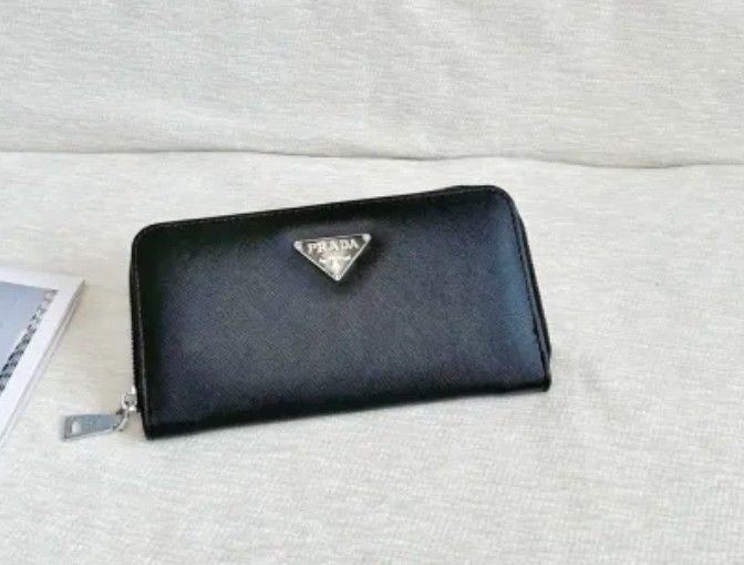 WOMEN'S ELEGANT WALLET