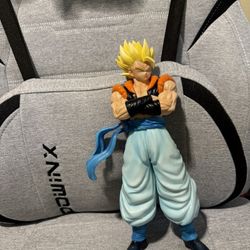 Gogeta Statue 
