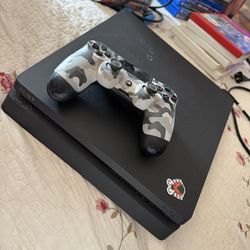 PS 4