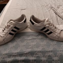 11.5 Black & White Shell Toe Adidas