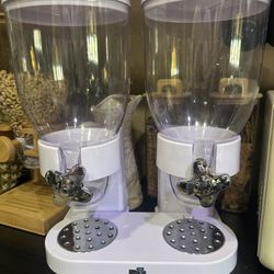 Indispensable Dry Food Dispenser, Dual Control, White/Chrome