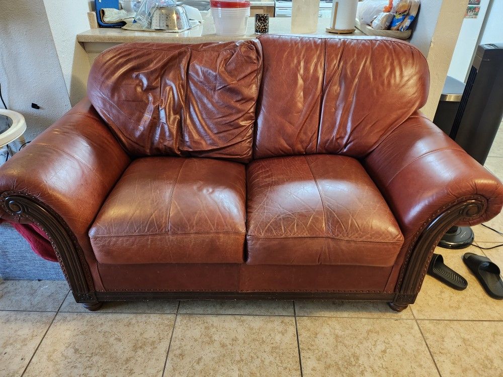 Vintage Maple Leather Love Seat Couch