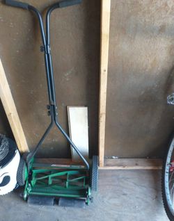 Manual Mower (Scott's)