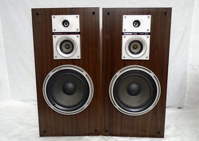 Vintage Technics 3 Way Speakers SB-K25