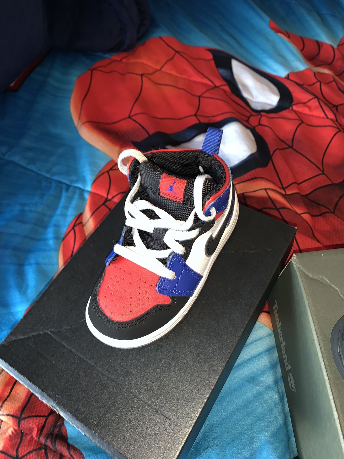 Air Jordan’s size 8 in toddlers