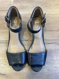 Clark’s Wedge Sandals - Soft Black Open Toe Size 7