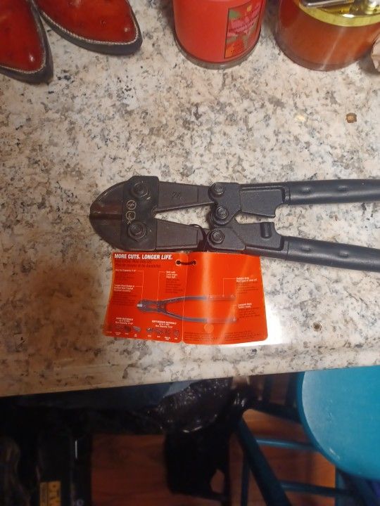 24 " Bolt Cutters