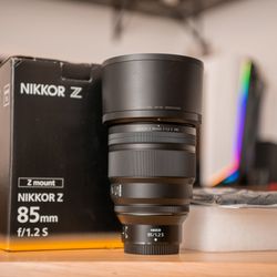 Nikon 85mm f1.2 s lens