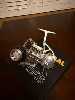New in box Van Staal VR75