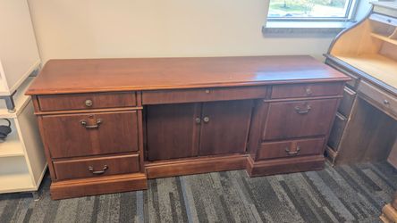 desk