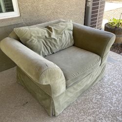 Oversized comfy chair