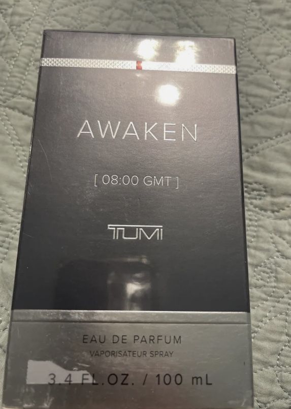 TUMI Awaken  Eau De Parfum Vaporisateur Spray