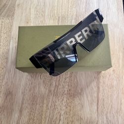 BURRBERRY Sunglasses