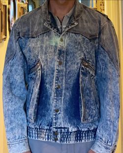 Vintage 80s/90s Acid Wash Denim Jacket with Pinstripe Detail