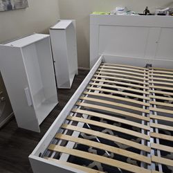 BRIMMES BED ROLLING DRAWERS  QUEEN/KING SIZE