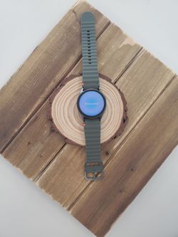Samsung - Galaxy Watch Ultra Titanium Smartwatch 47mm LTE (Pre-Owned) Fair Titanium Silver