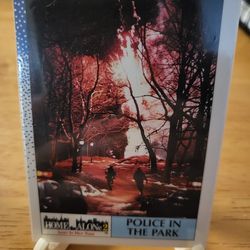 1992 Topps home alone 2 lost in new york cards (Police In The Park)