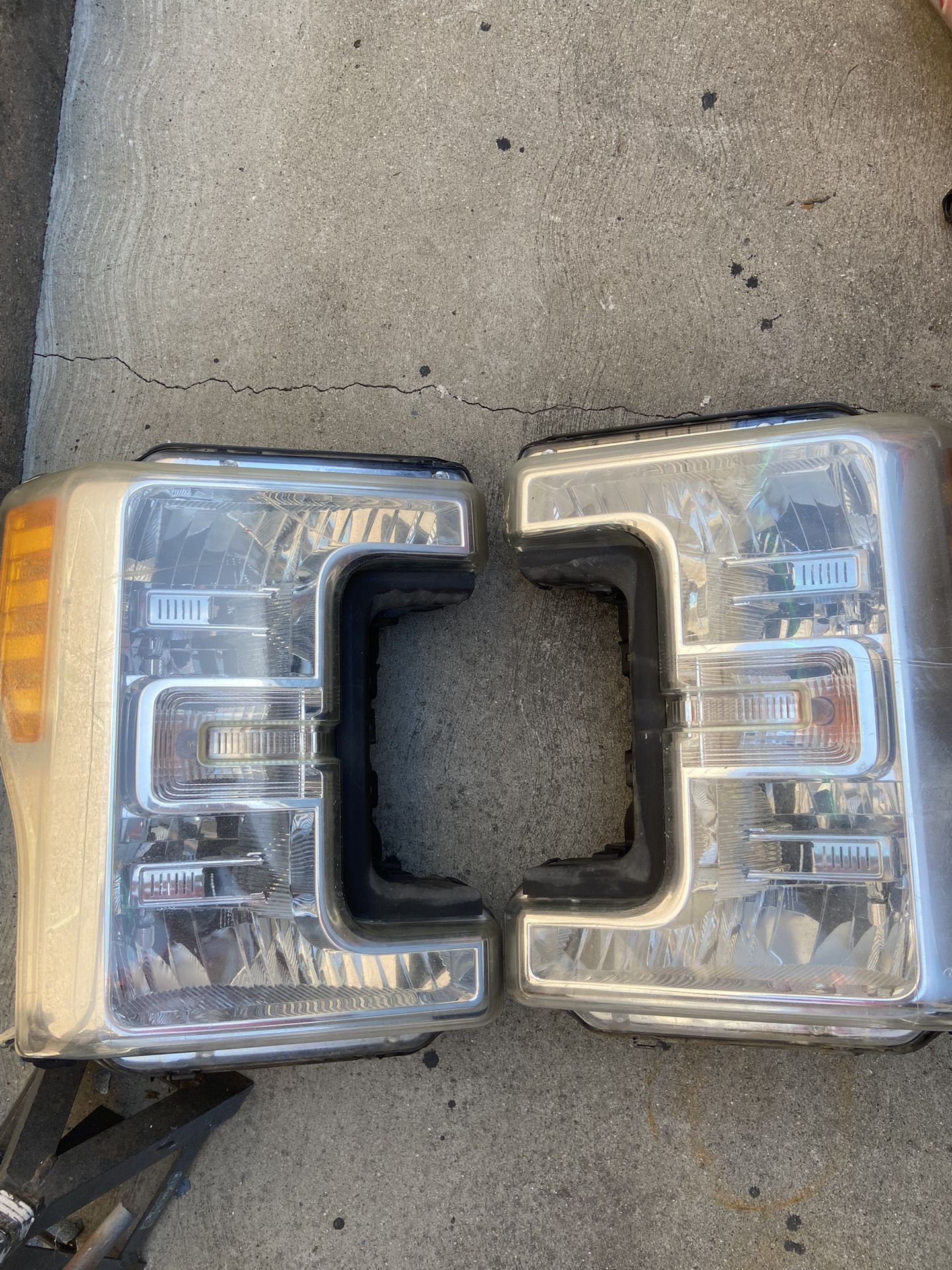 Ford Headlights 