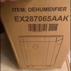 brand new in box  50-Pints Capacity Large Space Dehumidifier with 6.5L Water Bucket