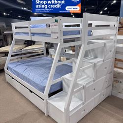 Twin/Full/Twin  White Bunk bed w. Ortho Mattresses Included 