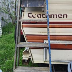 6 Ft Wood Ladder