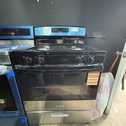 Amana 4 burner stove