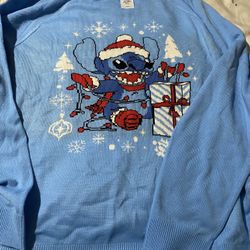 Christmas LILO & Stitch Sweater Size : Large