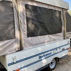Pop Up Camping Trailer 
