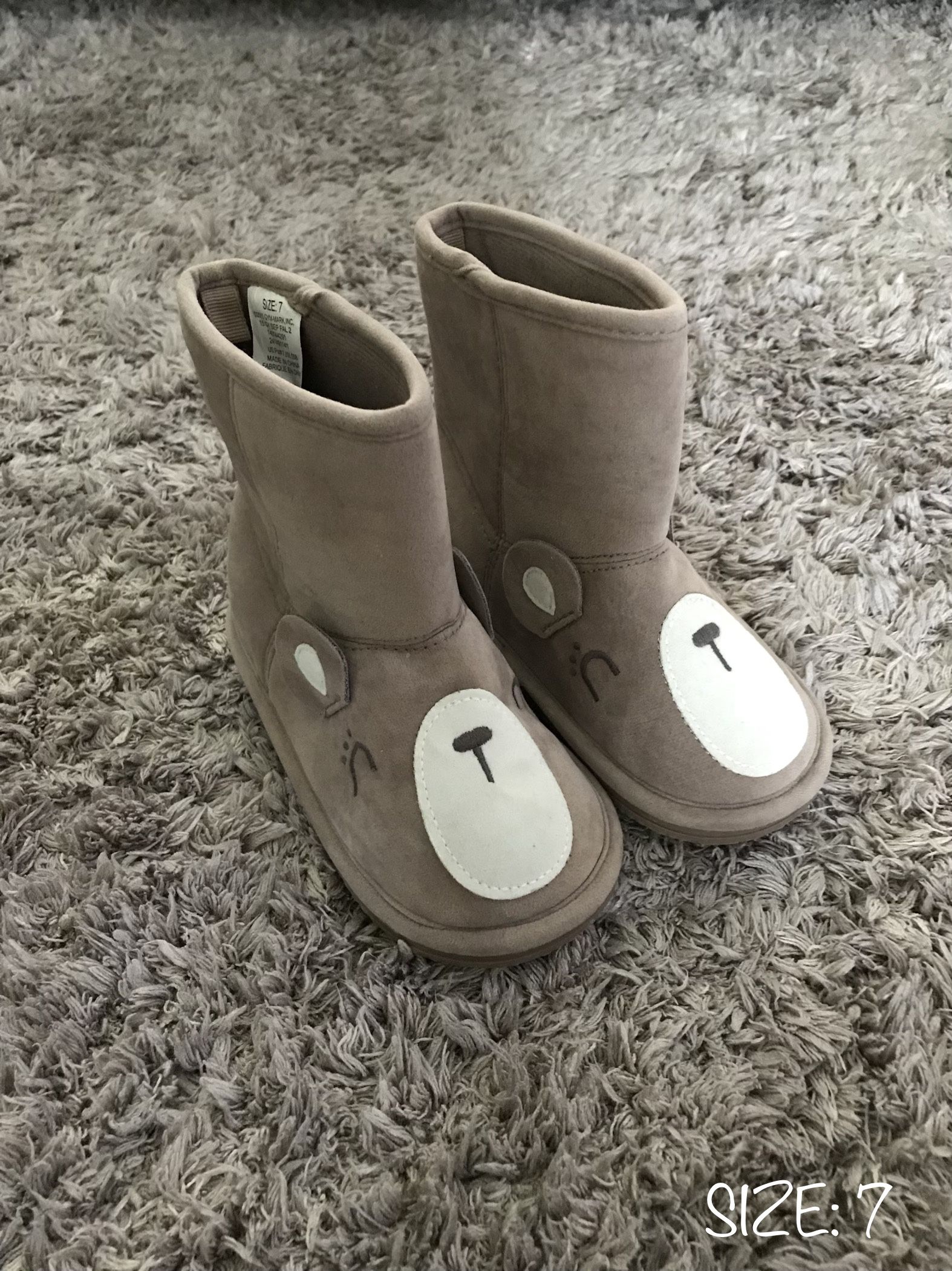 LIKE NEW‼️ TODDLER BABY GIRL BEAR WINTER BOOTS - SIZE 7