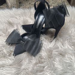 Women’s Heels Size 6