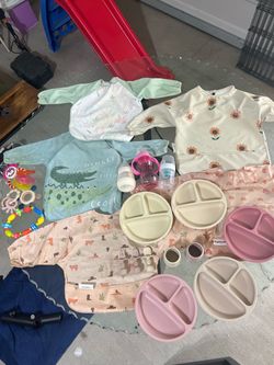 Baby & Toddler Feeding Bundle – Plates, Bibs, Bottles, Cups & Teethers
