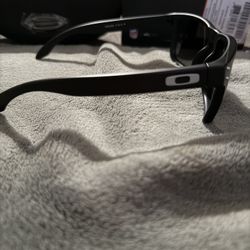 Oakley Holbrook Raiders Edition Glasses