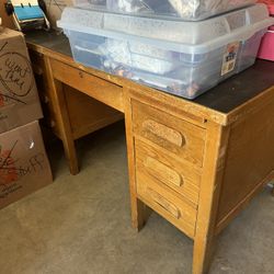 FREE Vintage Oak Desk from the 60’s