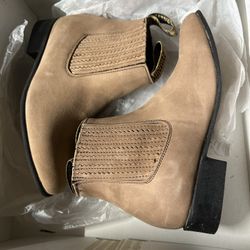 Steve Madden Brown Boots Size 7
