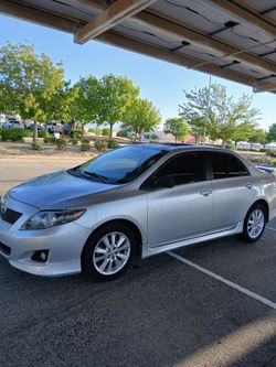 2010 toyota corolla Sport