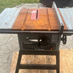 Delta 10 Inch Table Saw