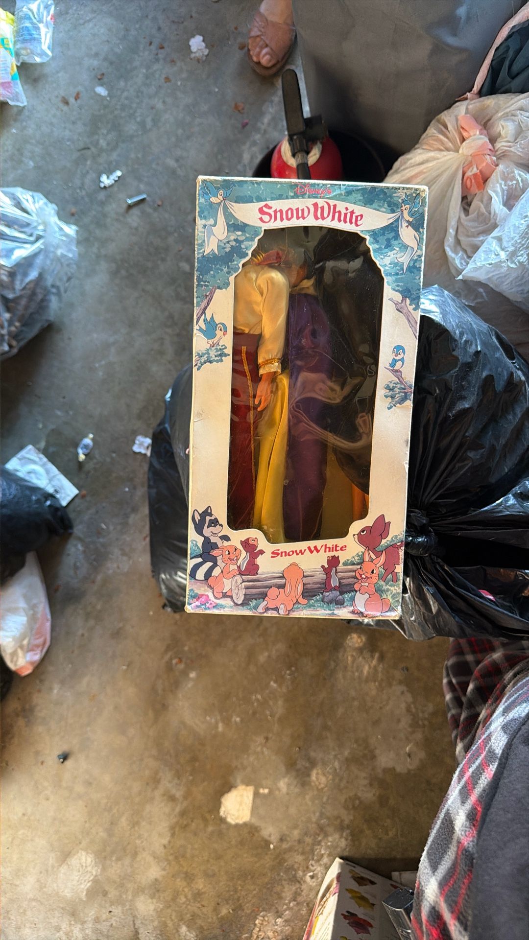Snow white collectable 