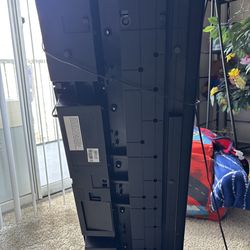 Yamaha PSR- F51 61-Key Portable Digital Keyboard - WORKS