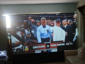 120" projector screen with projector brand new
