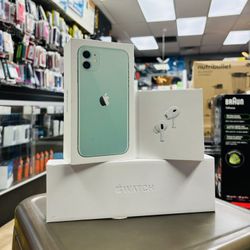 iPhone 11 Green Bundle (Factory Unlocked) 