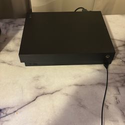 Xbox One X 