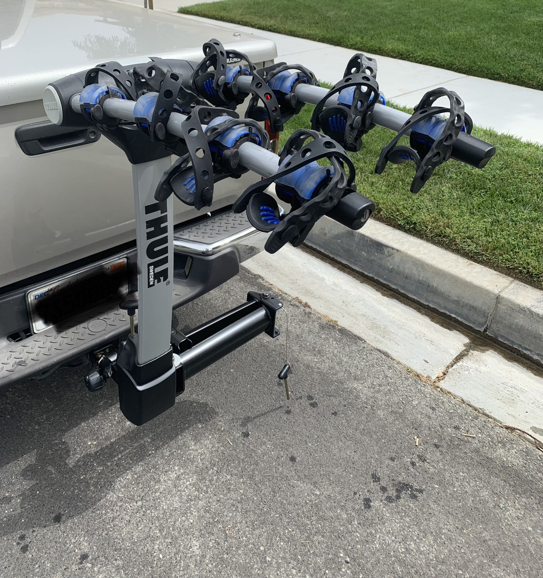 thule vertex swing away 4 reviews