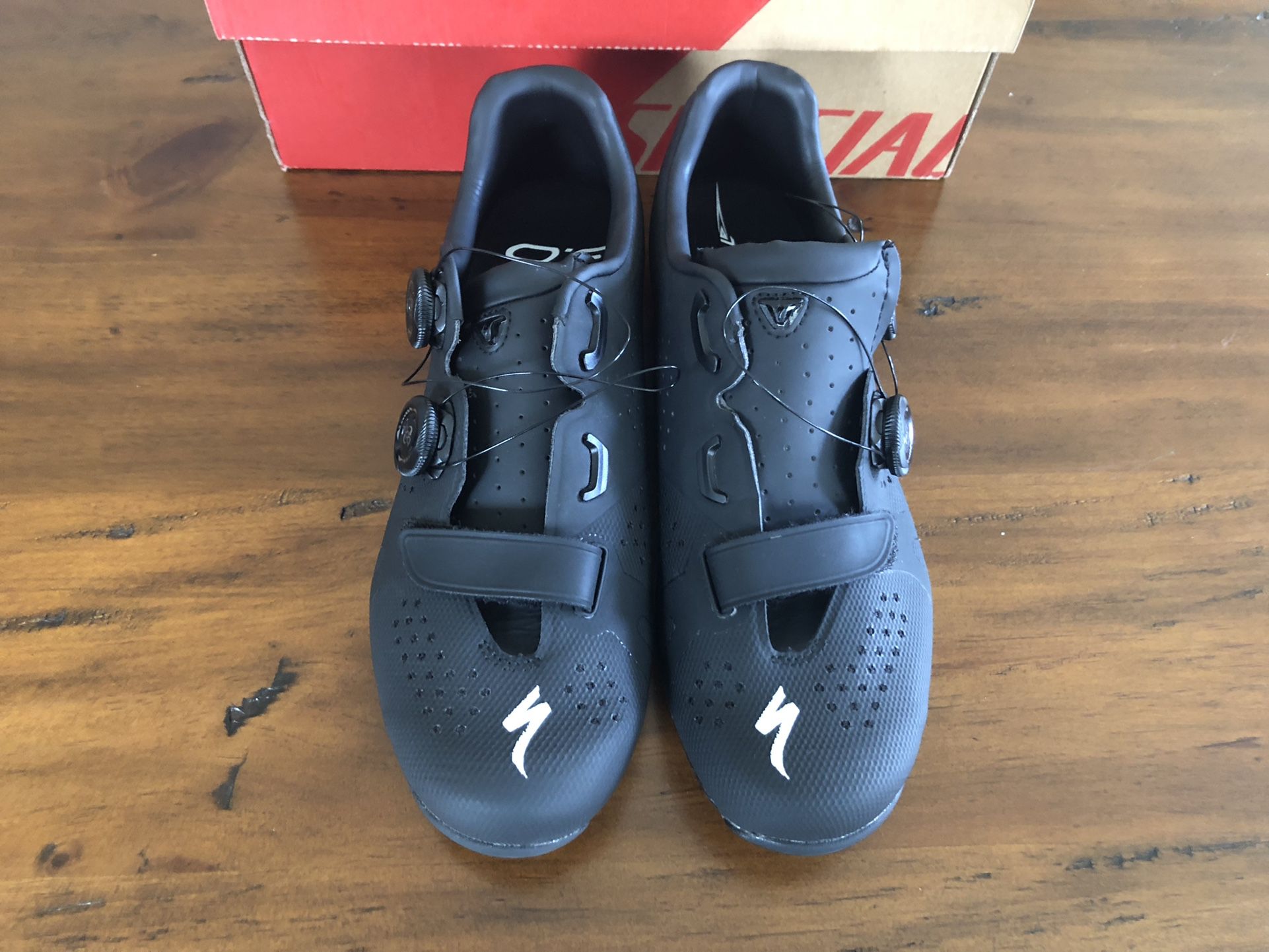 Specialized Torch 3.0 Road Shoes  (43.5) - NEW