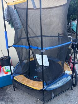 Kids trampoline