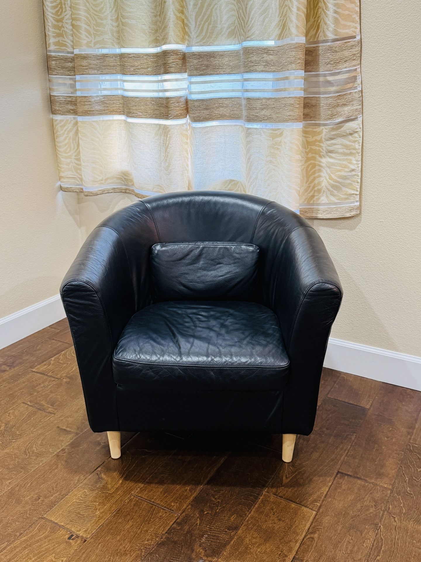 IKEA Faux Leather Armchair Black