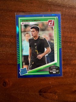 Gilberto mora México rookie card panini fifa donruss