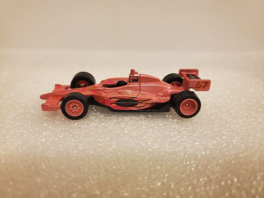 Hot Wheels 2011 Diecast 1/64 Sarah Fisher Racing 67 IZOD Pink F1 Indy 500 Car NM